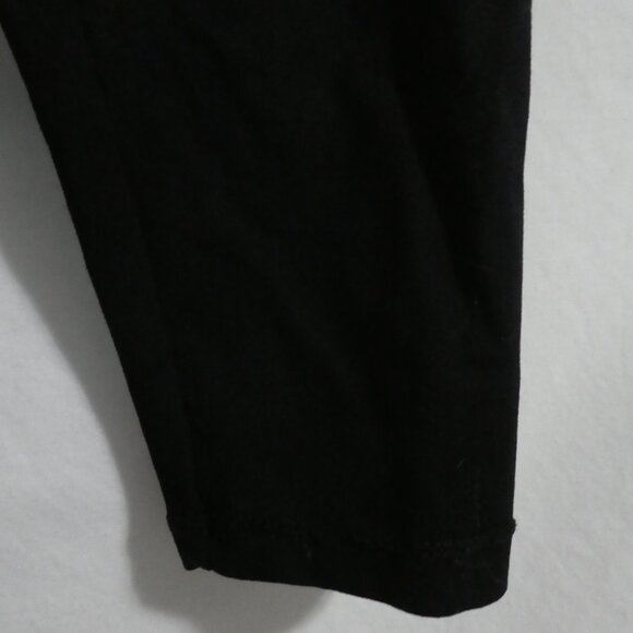 INFINITE Legging Crop | small | Black Leggings - Picture 9 of 16